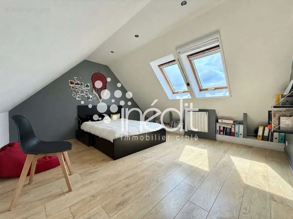 Chambres - Maison Individuelle au Calme avec Garage à Lambersart