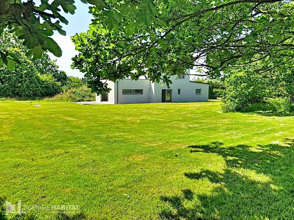 Jardin - Maison Contemporaine avec Jardin à Plélo