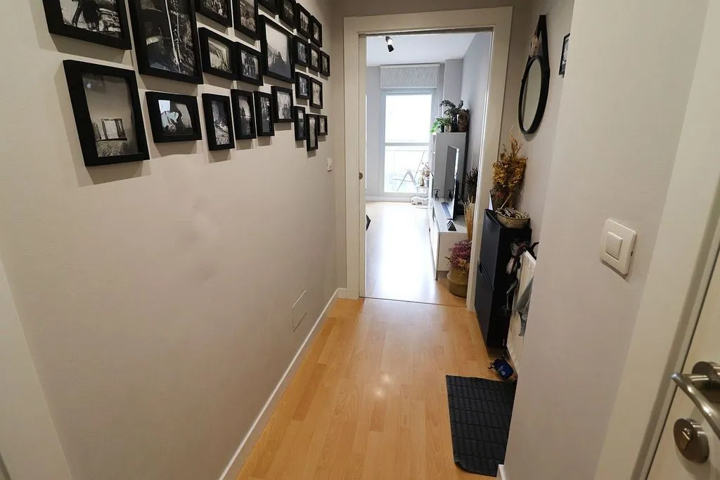 hallway_entrance