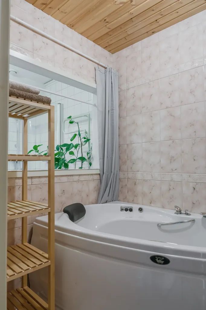 Salles de bain - Apartment with Garden near Plintsberg Golf Course