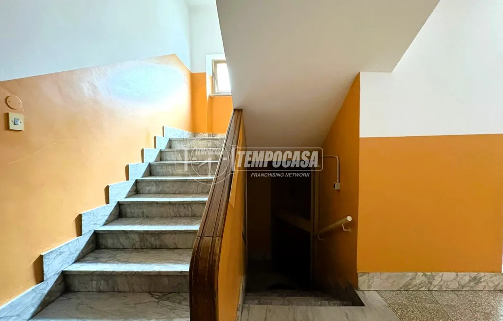 Pièces - Central Apartment with Balcony in Pinerolo