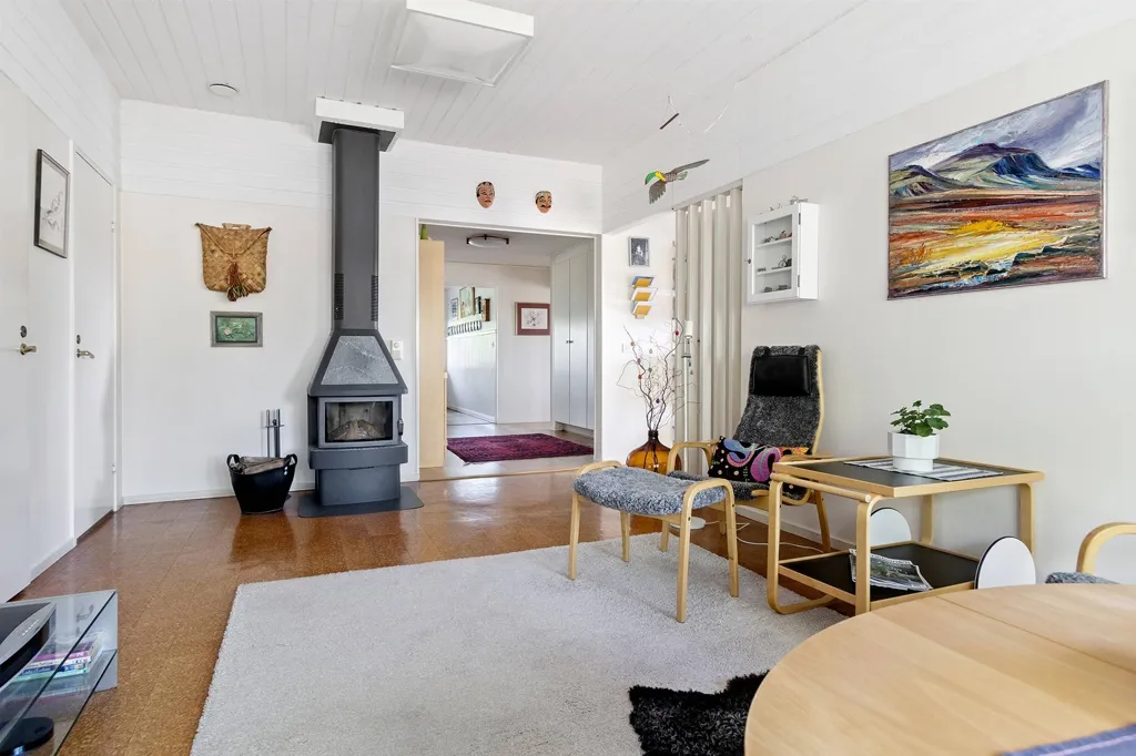 Living Room - Villa with Lake View in Stenhamra
