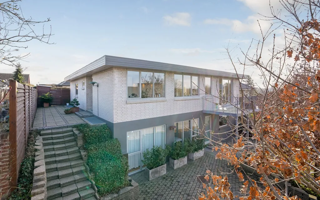 11-room house in Odense NV