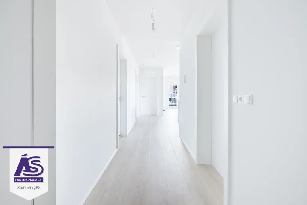 Ingresso - Luxury Apartments with Elevator in Hafnarfjörður