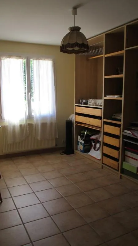 Chambres - Villa de Plain-Pied avec Garage à Auterive