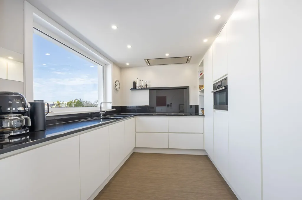 Cucina - Penthouse with Sea View in Ostend
