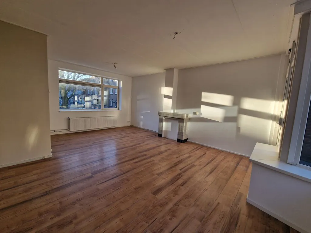 Elutuba - Apartment with Balcony in Rotterdam Centre