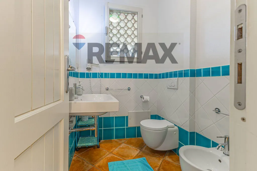 Bathrooms - B&B Apartment with Terrace in Stintino