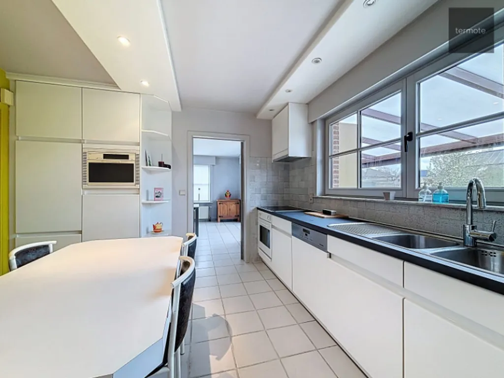 Kitchen - Detached House with Garden and Terrace in Waregem