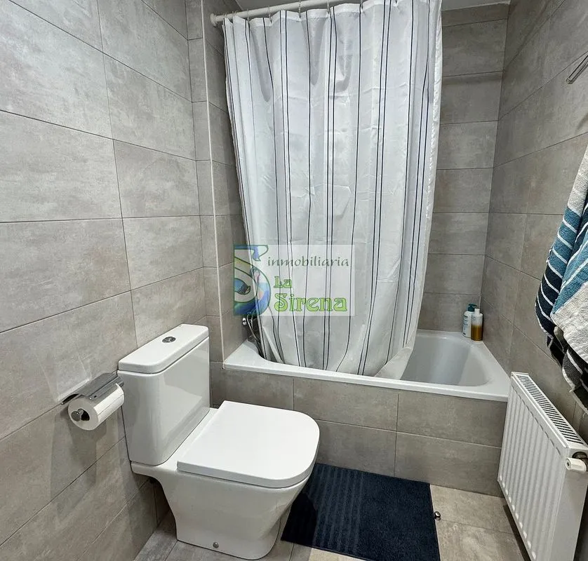 Salles de bain - Apartment with Pool and Terrace in Cotolino