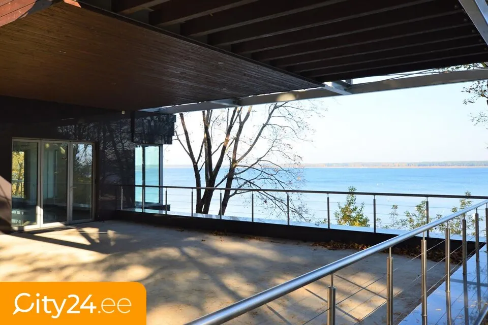 Terrace - Architectural Gem by the Lake in Latvia