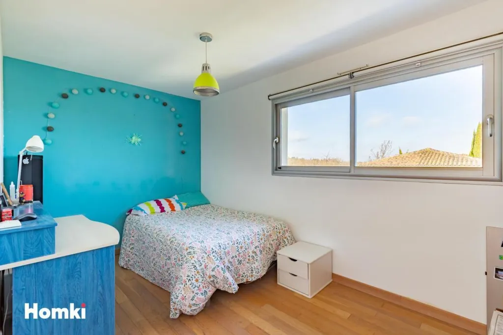 Magamistoad - Contemporary Villa with Pool in Flourens