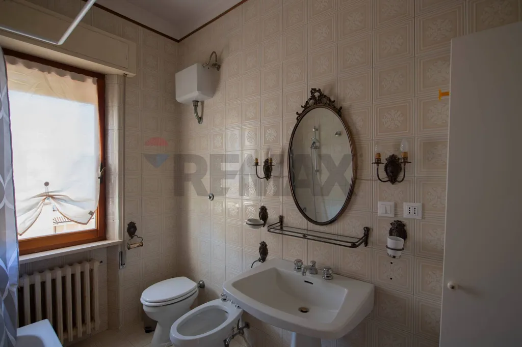 Vannitoad - Penthouse with Panoramic Terraces near Ostra Centre