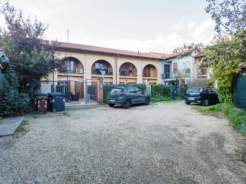 Välivaade - Ground Floor Apartment with Balcony in Rivoli