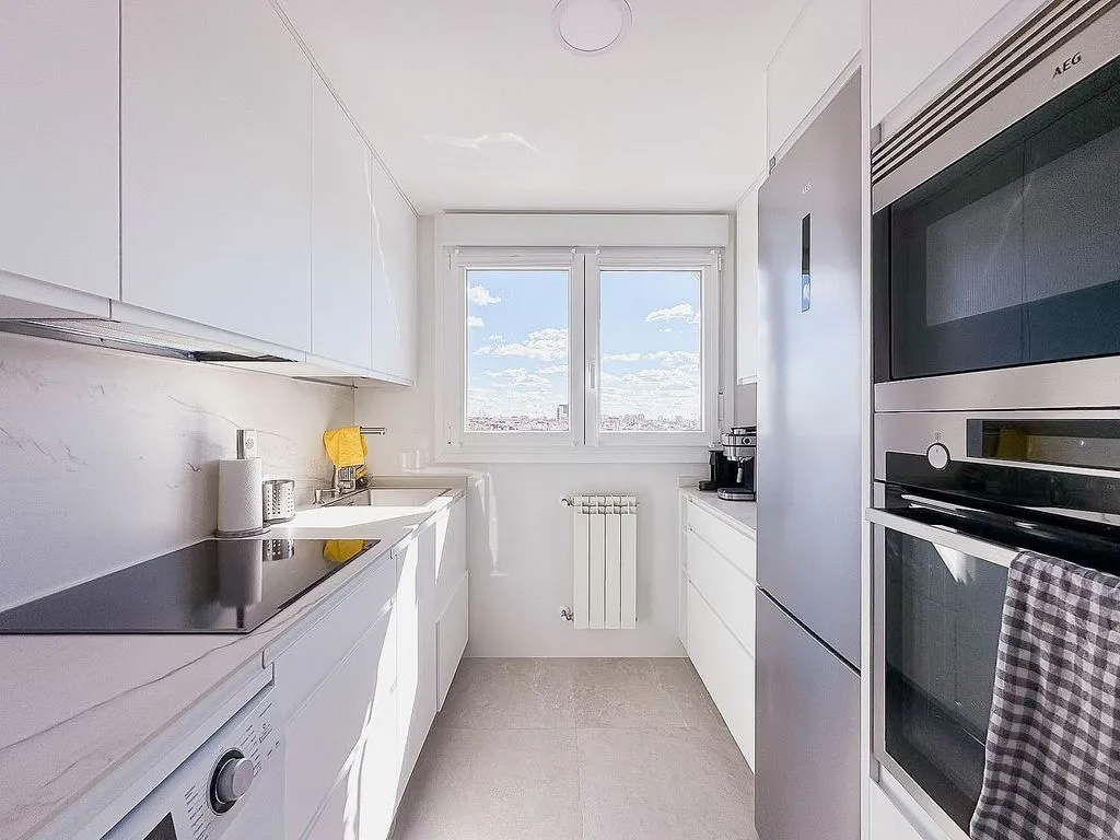 Köök - Modernised 1-Bed Flat with Garage in La Paz