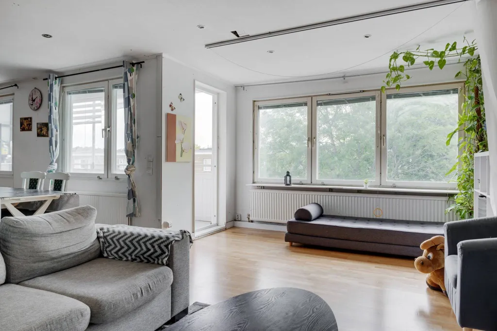 Soggiorno - Apartment with Balcony in Almvik, Malmö