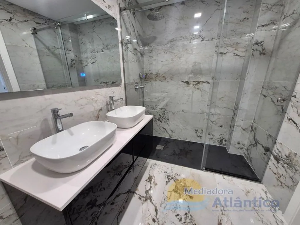 Salles de bain - Luxury T2/T3 Apartments in Ericeira
