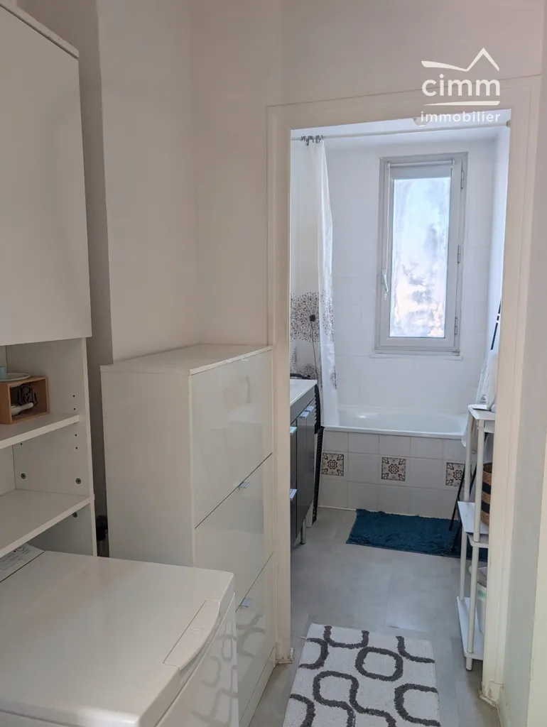 Buanderie - Appartement T4 avec Balcon à Seyssinet-Pariset