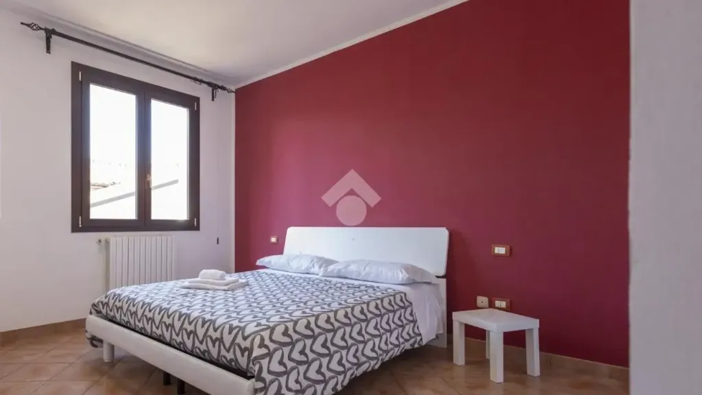 Chambres - Rusticated Apartment with Balcony in Torrette, Ancona