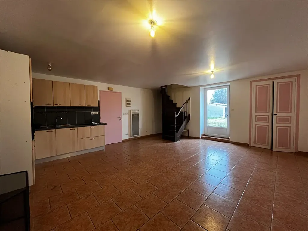 Maison 6 pièces à Cuhon