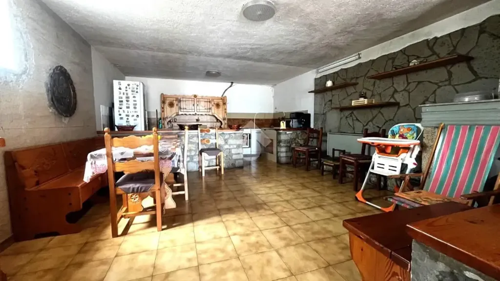 Salle à manger - Villa with Panoramic Balcony in Velletri