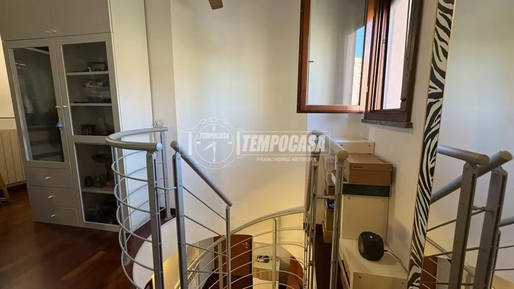Toad - Modernised Three-Room Flat with Balcony in Milan