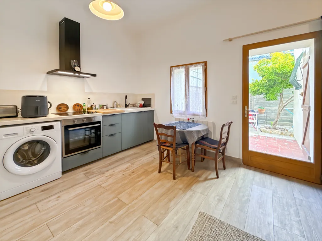 Köök - Renovated Studio with Terrace in Marseille 7ème