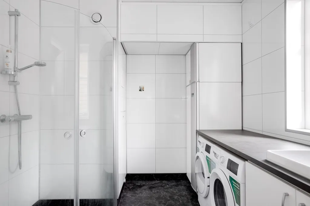 Bagni - New Build Flat with West-Facing Terrace in Färjestaden