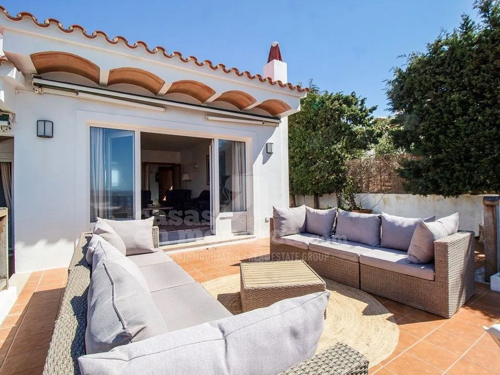 Terrasse - Chalet with Sea View and Pool in Cala Llonga