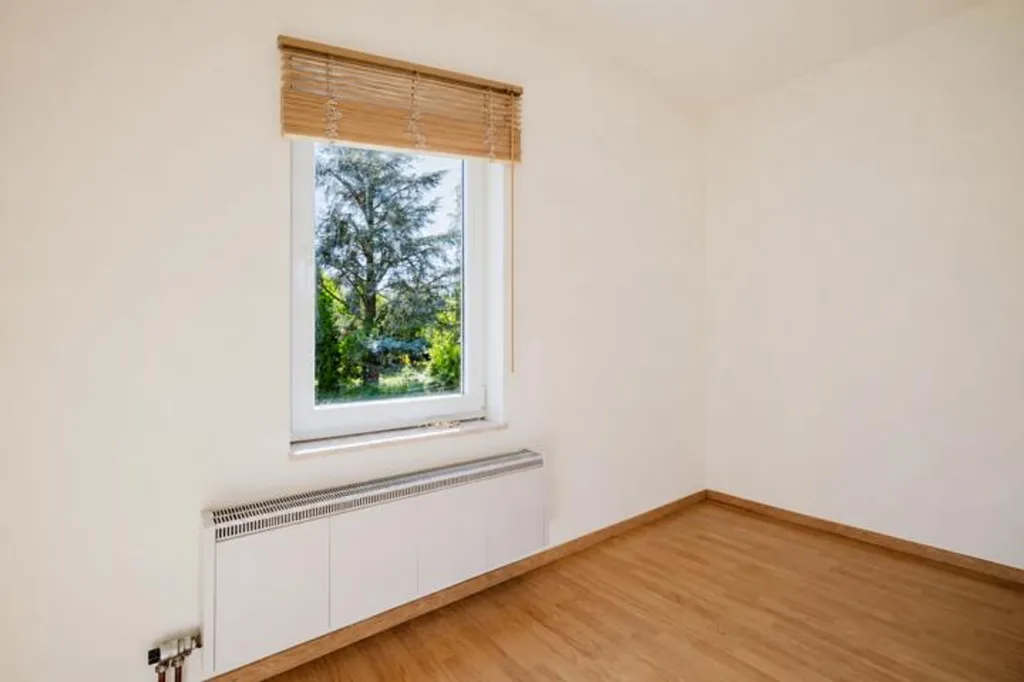 other_room