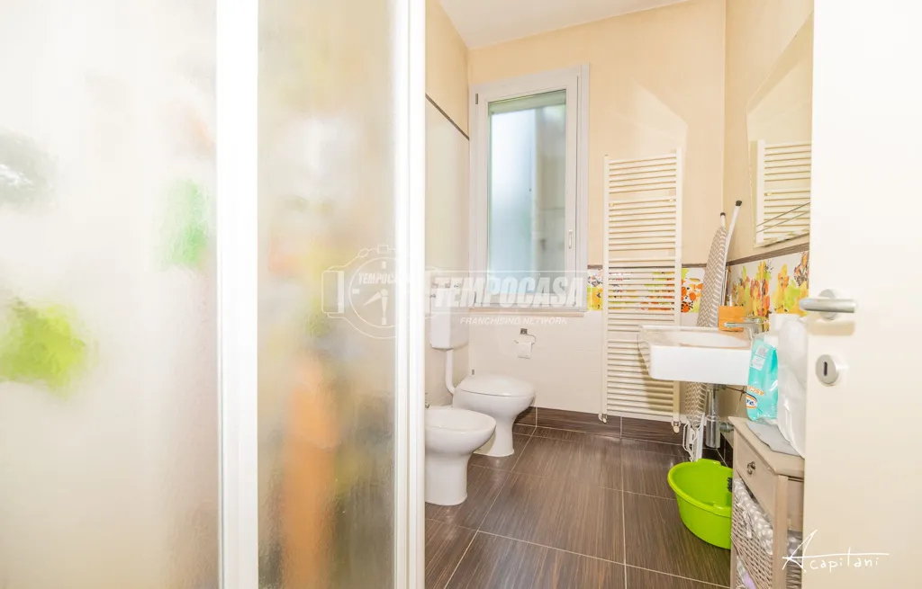 Salles de bain - Terraced Villa with Private Garden in Modena