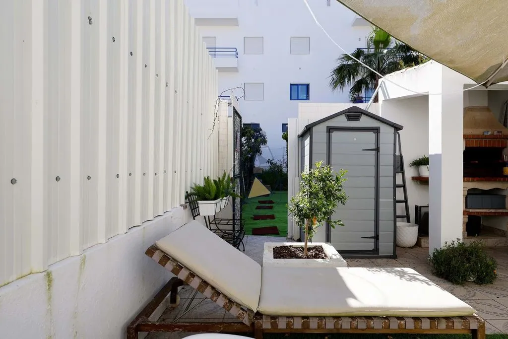 Terrace - 2-Bedroom Villa with Private Garden in Albufeira