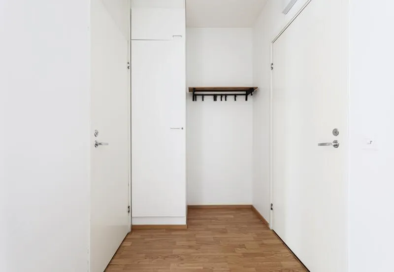 Esik - Apartment with Balcony in Pitäjänmäki, Helsinki