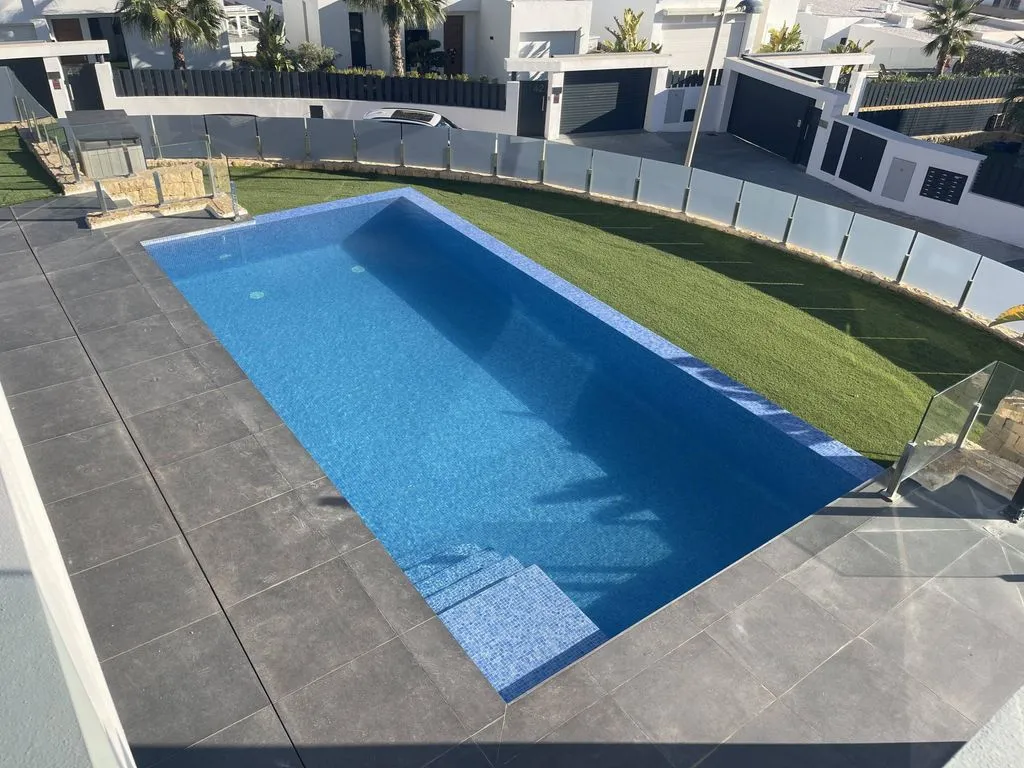 Piscine - Luxury Villa with Sea View in Finestrat