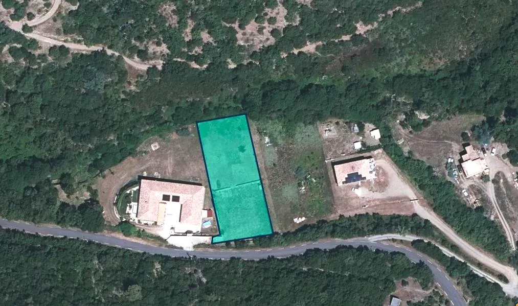 Õhuvaade - Constructible Plot with Mountain View near Béziers