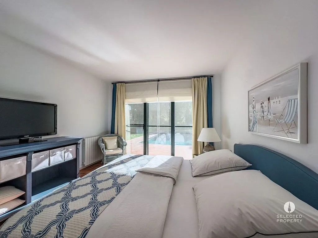 Chambres - Luxury Villa with Golf Views in Navata