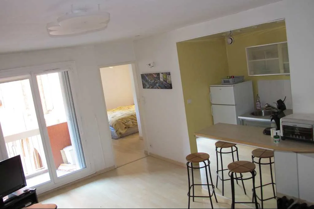Köök - Secure 2-Bed Flat with Terrace in Toulouse