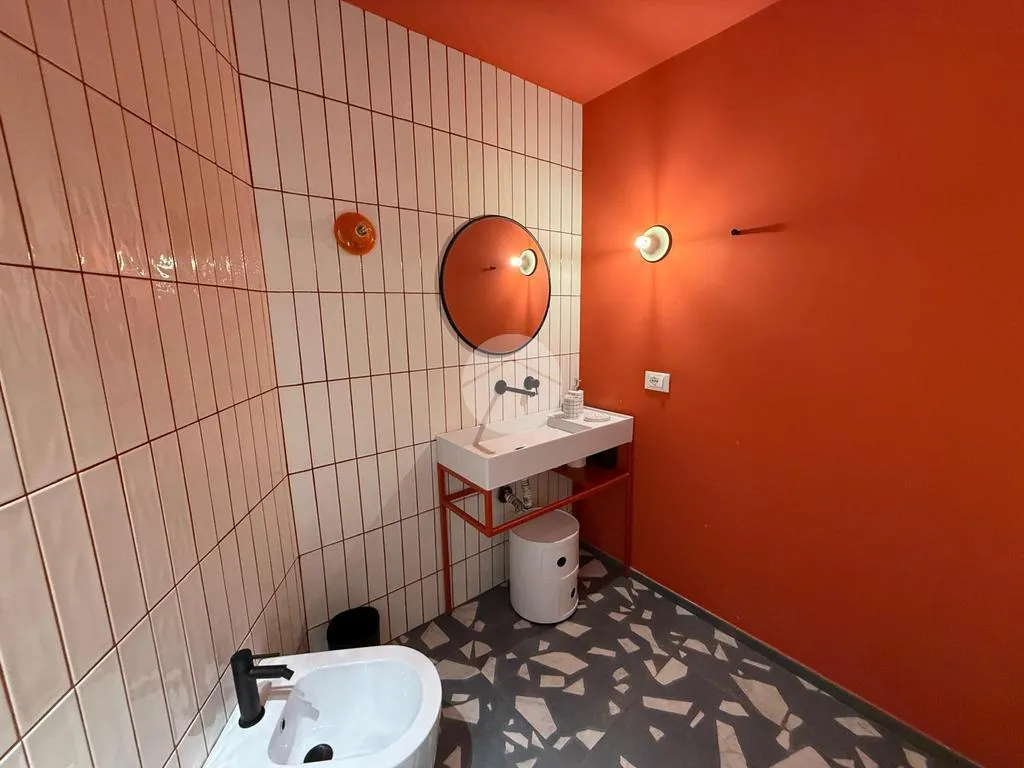 Bagni - Triplex with Balcony in Palermo Centre