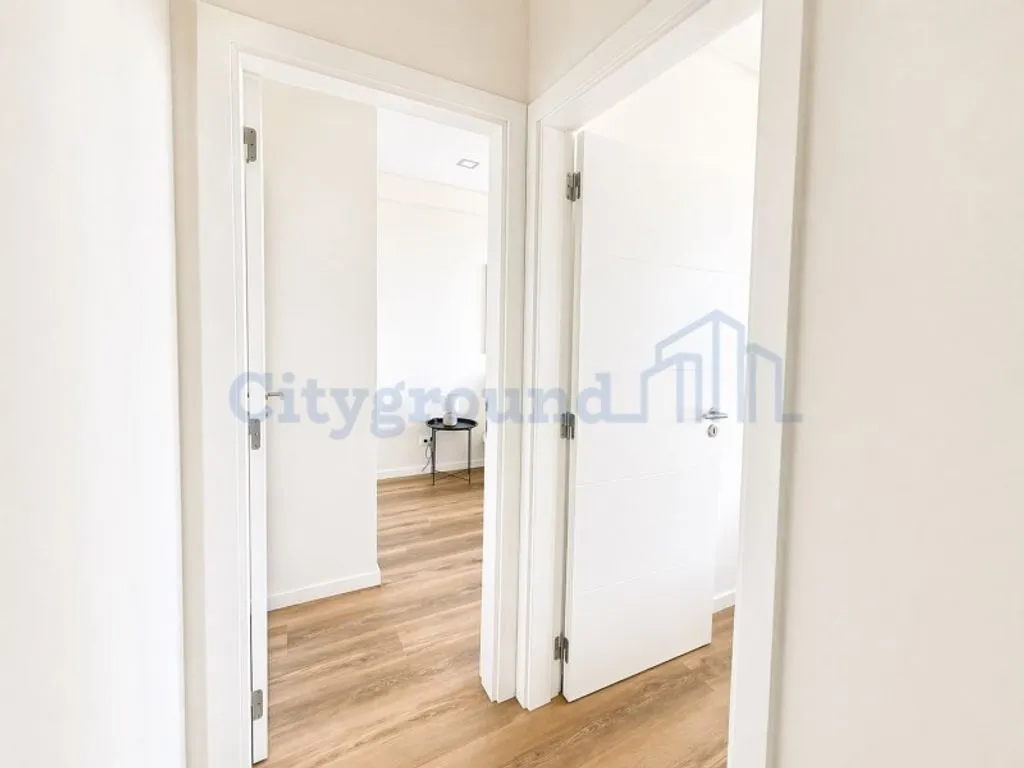 Esik - Luxury 3-Bedroom Flat in Benfica, Lisbon