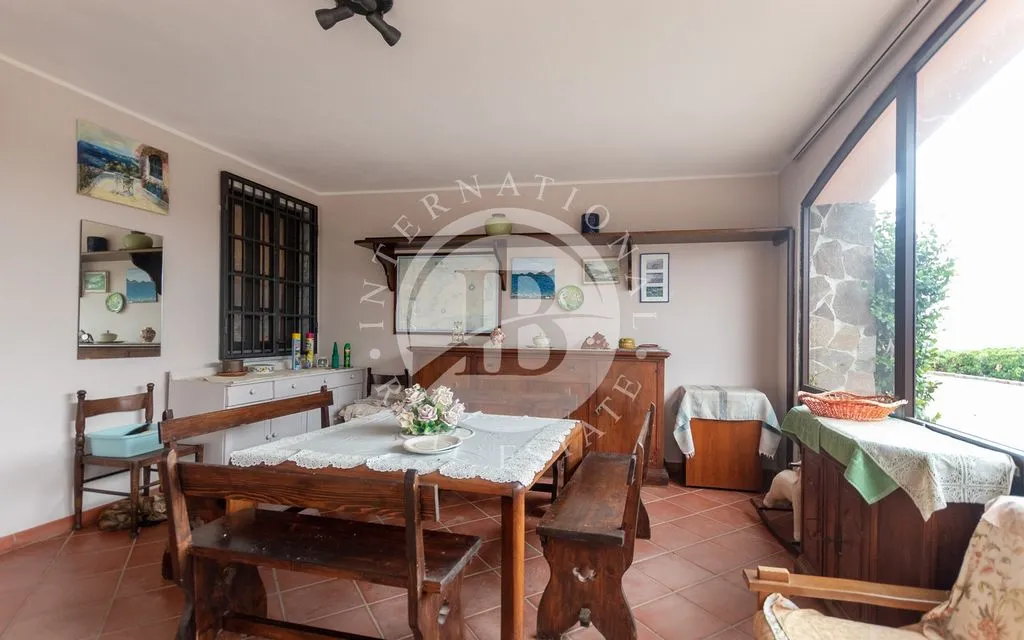 Salle à manger - Luxury Villa with Pool in Vezzano Ligure