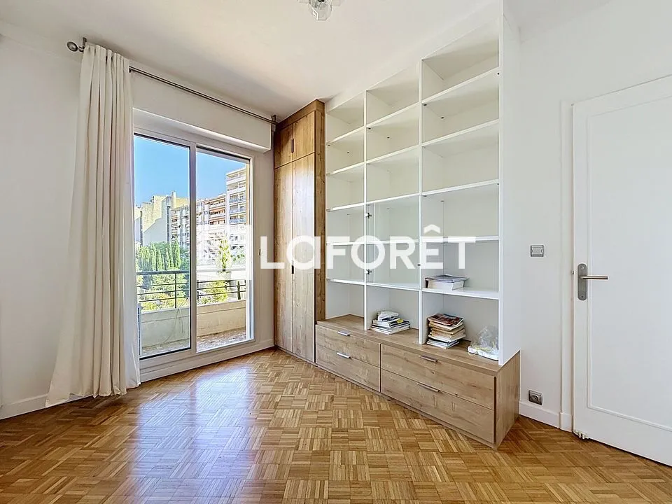 Camere da letto - 3-Bed Apartment with Balcony near Marseille