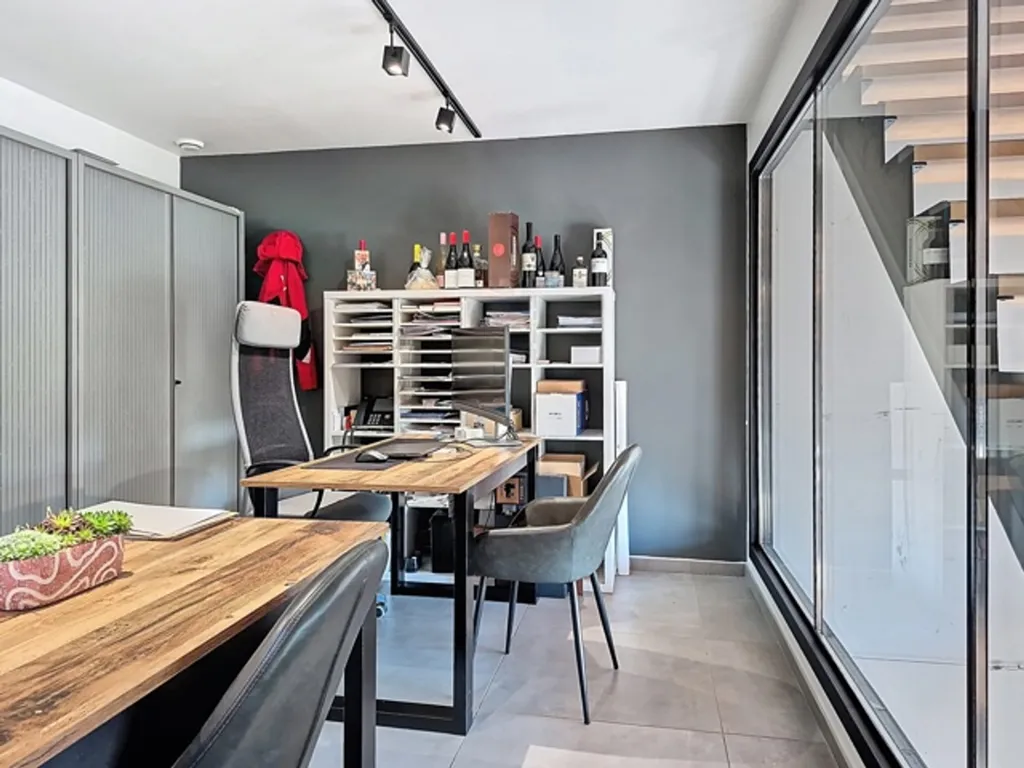 Dining Room - Contemporary House with Terrace in Donceel