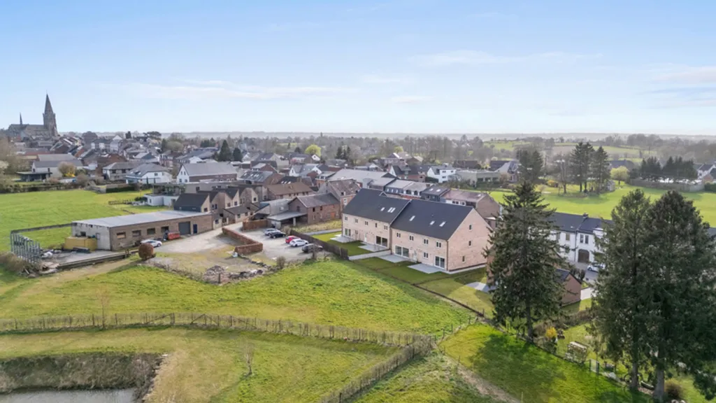 Õhuvaade - New House with Solar Panels in Aubel