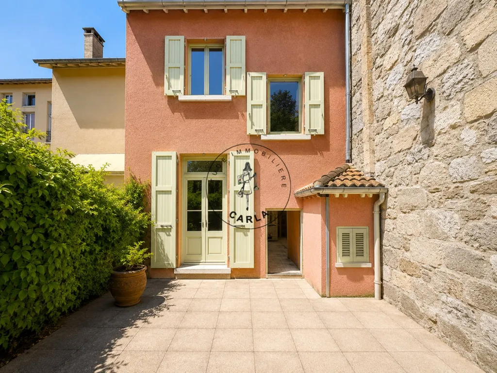 Extérieur - Maison de Ville avec Terrasse au Cœur d'Oullins