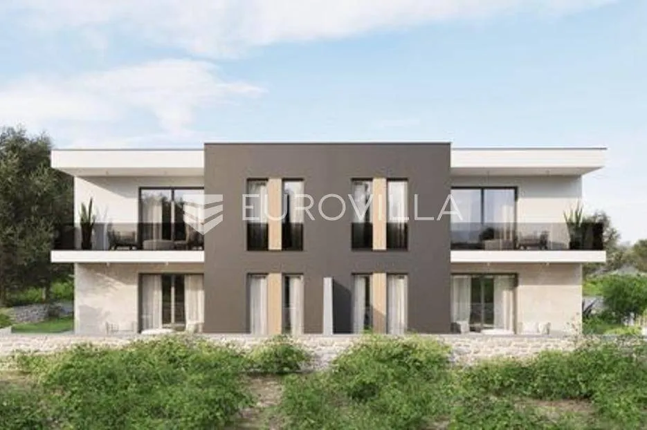 Modern Apartment with Garden in Ližnjan