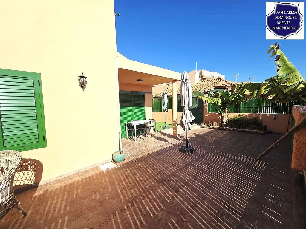 Terrass - Terraced House with Pool in Sonnenland