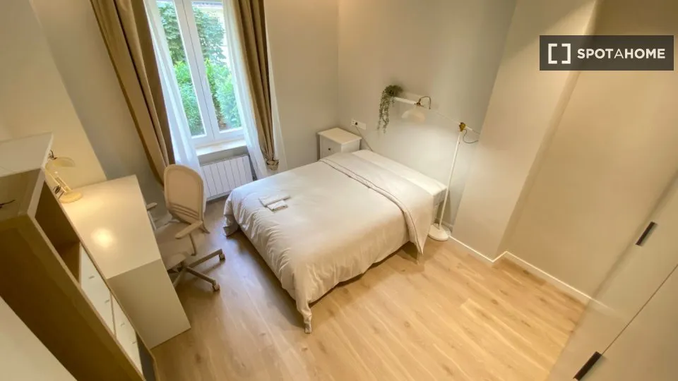 Magamistoad - Shared Flat with Lift in Niño Jesús, Madrid
