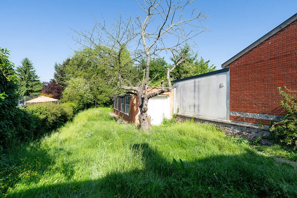 Jardin - Maison Familiale avec Terrasse à Roost-Warendin