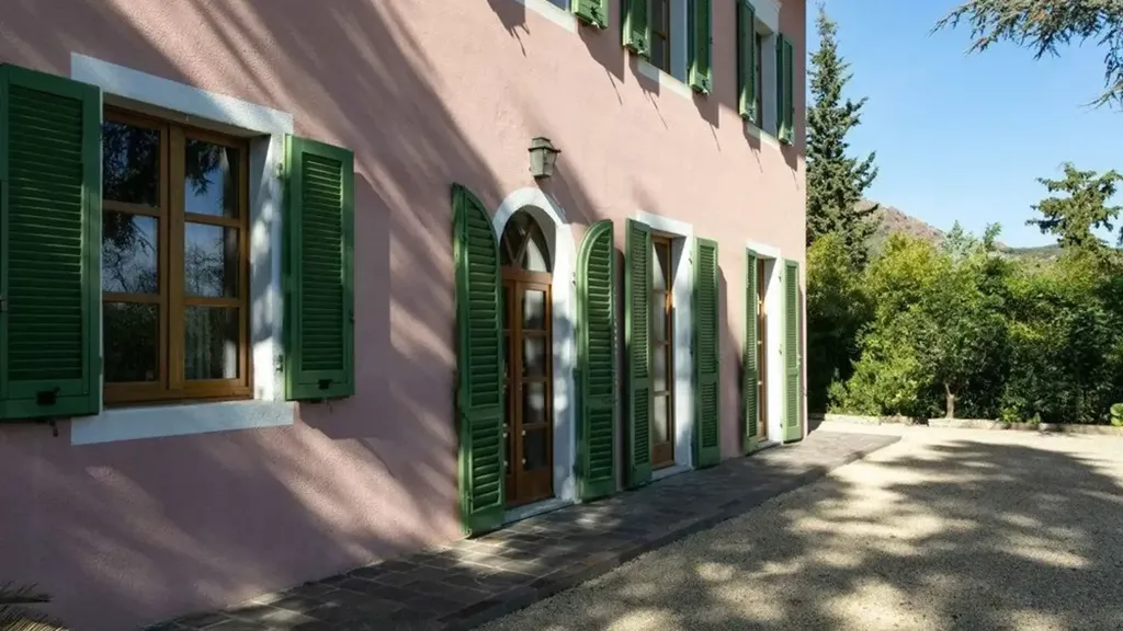 Välivaade - Historic Villa with Pool in Porto Azzurro