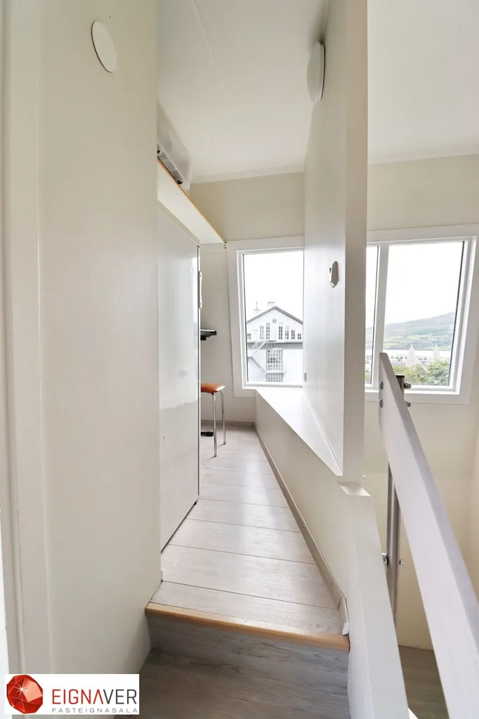 Stanze - Apartment with Sea View in Akureyri